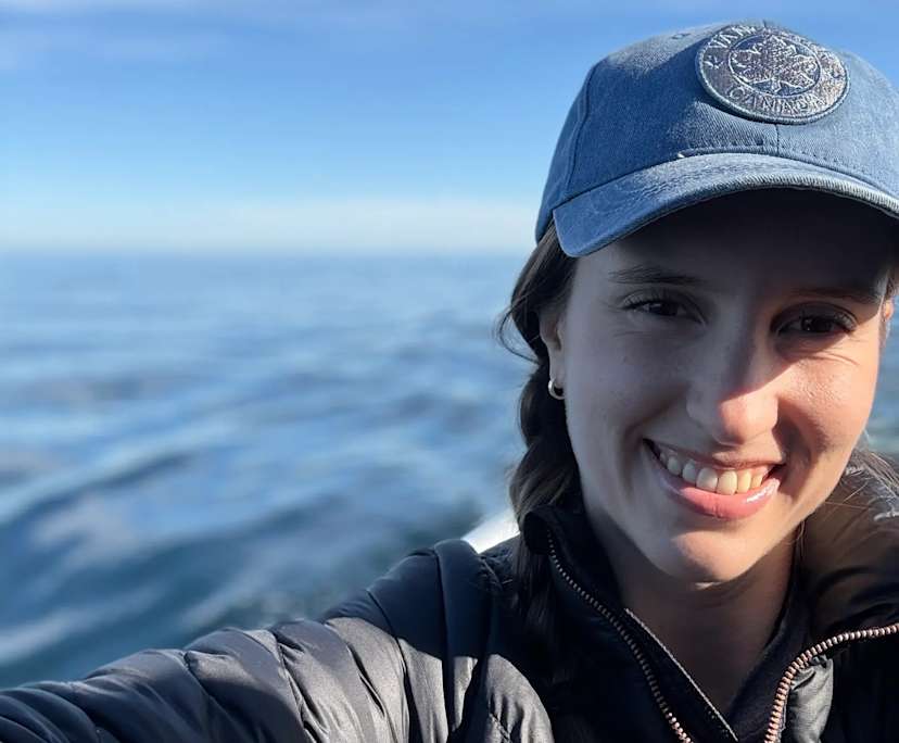 Pamela (26), $400, Non-smoker, No pets, and No children