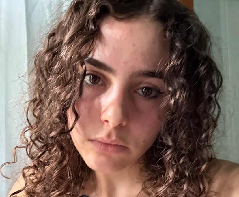 Gaia (21) and Giacomo (22), $300, Smoker, Have pets, and No children