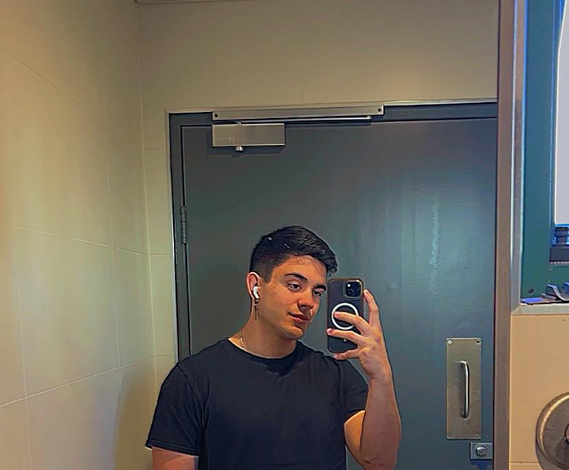 Maximiliano (25), $350, 