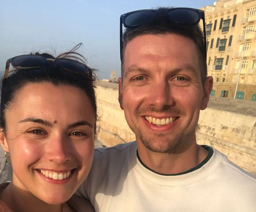 Sophie (29) and George (30), $500, Non-smoker, No pets, and No children