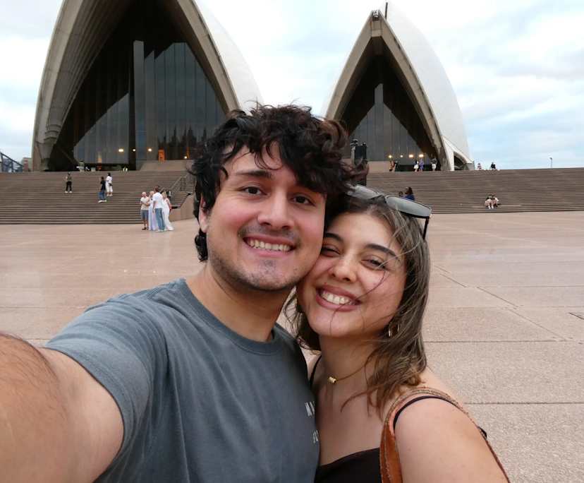 Paula (27) and Cristhian (27), $500, 