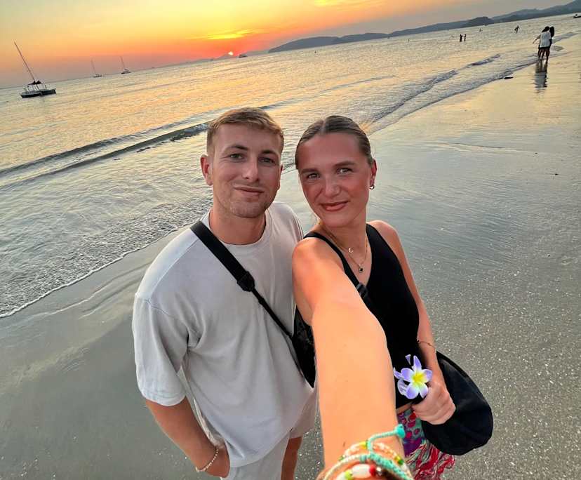 Connor (28) and Hannah (27), $500, 