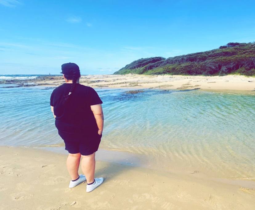 Tina (33), $300, LGBTQIA+, Smoker, No pets, and No children