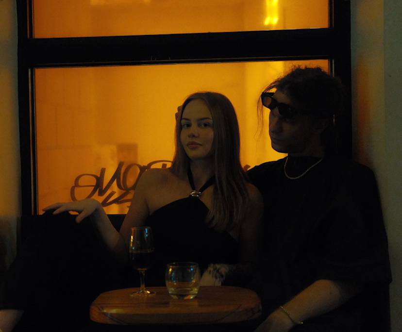 Catriin (22) and RJ (25), $700, Non-smoker, No pets, and No children