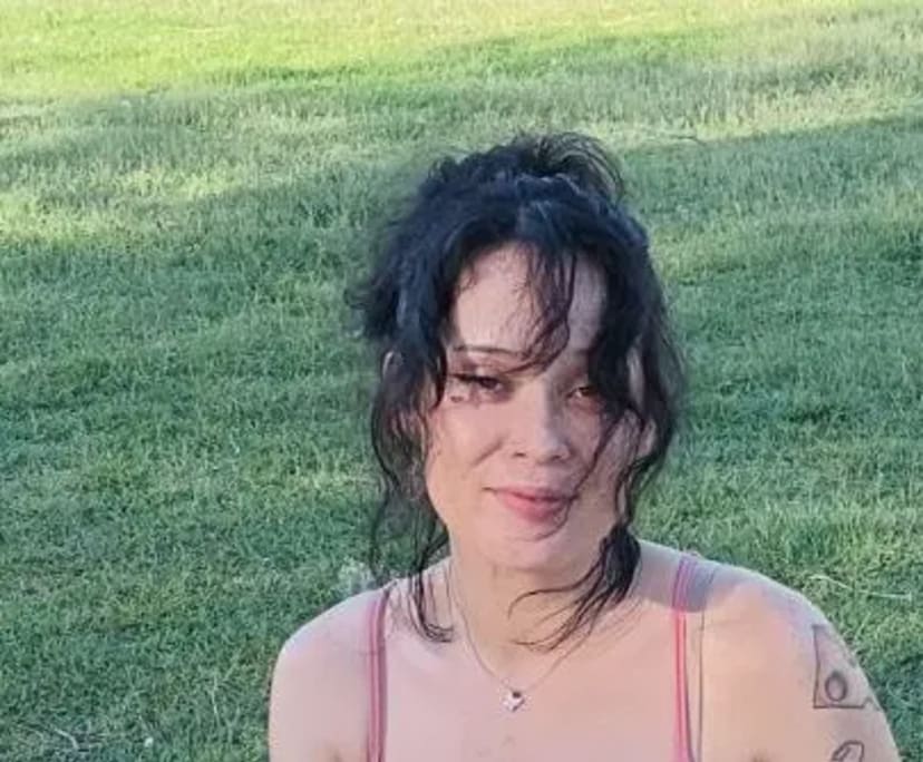 vanissa-28-looking-in-umina-beach-narara-gosfo-flatmates-au