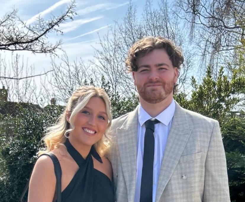 Izzy (22) and Tom (24), $650, Non-smoker, No pets, and No children