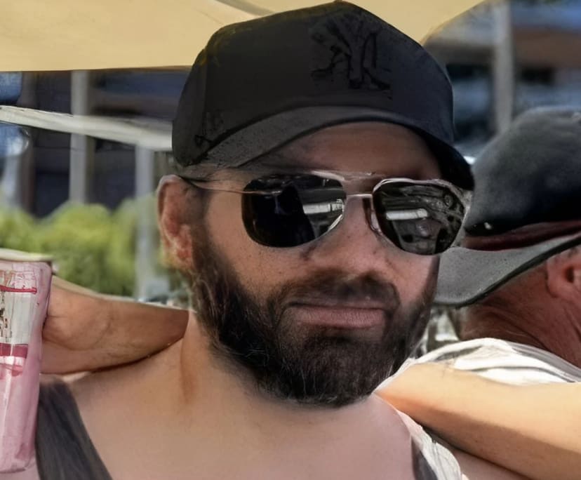 Sam (38), $350, Non-smoker, No pets, and No children