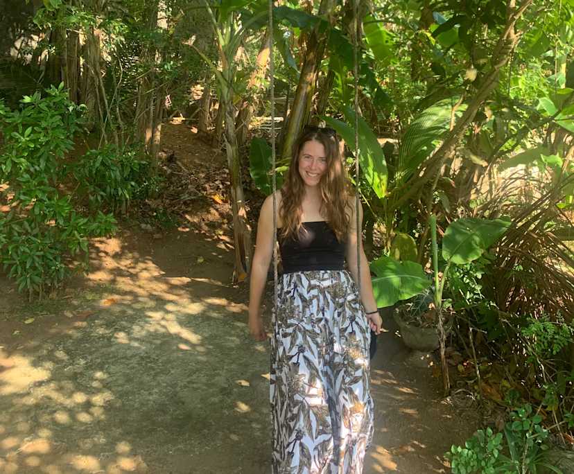 Danielle (26), $450, 