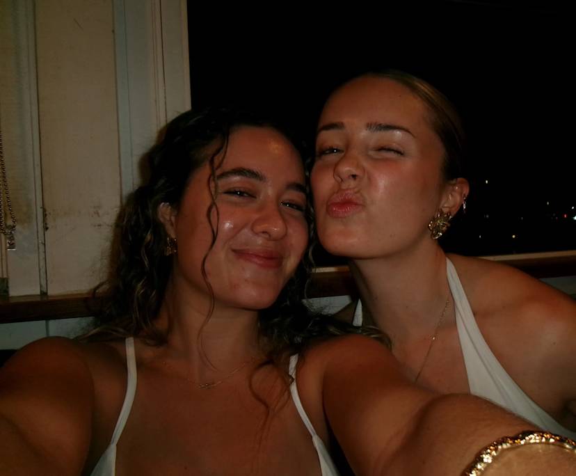 Anna (21) and Phoebe (21), $260, Non-smoker, No pets, and No children