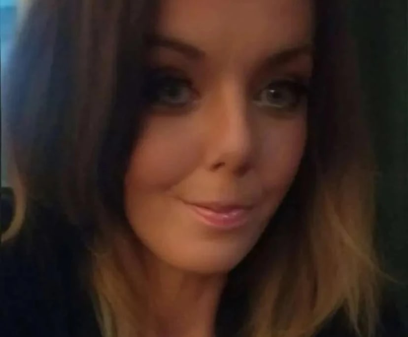 Jacqui (44), $300, Non-smoker, No pets, and No children