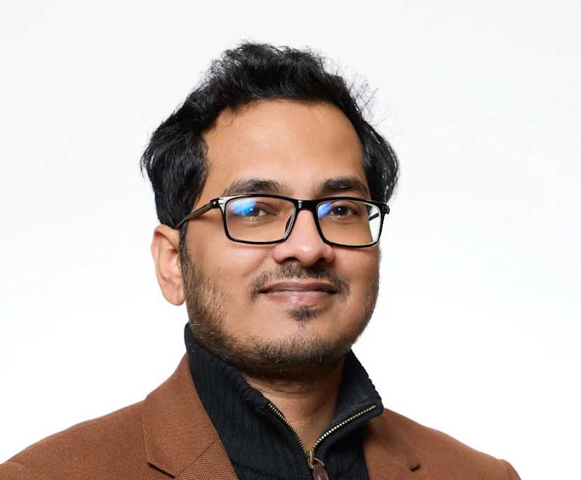 Dr Imran Hasan (37) and Dr Ismat Jahan Upama (32), $450, Have children, Non-smoker, and No pets