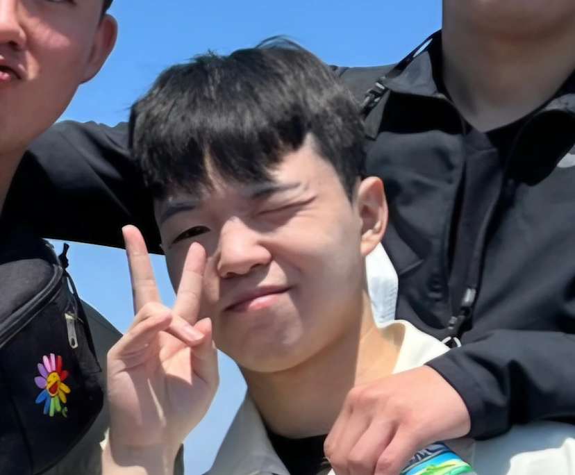 Gwangjong (25), $300, Non-smoker, No pets, and No children