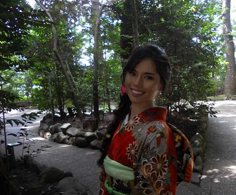 Tamara (21) and Natalie (21), $600, Non-smoker, No pets, and No children