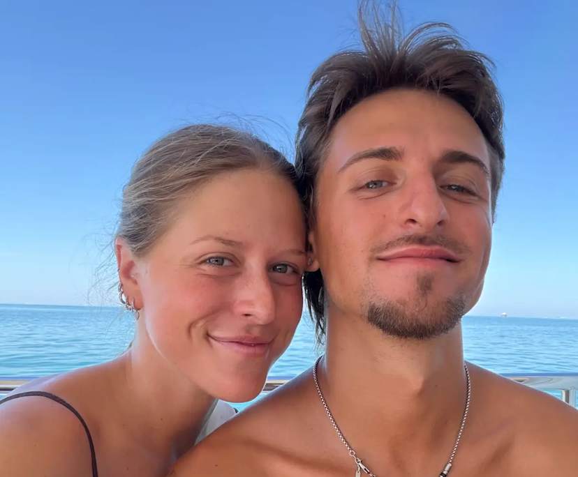 Martina (26) and Daniel (26), $500, 
