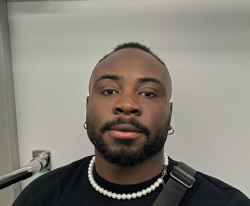 Emmanuel babyboy (31), $300, No pets, No children, LGBTQIA+, and Non-smoker