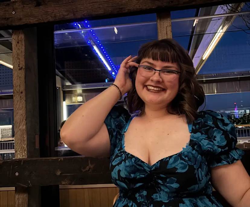 Tegan (21), $400, LGBTQIA+, Non-smoker, No pets, and No children