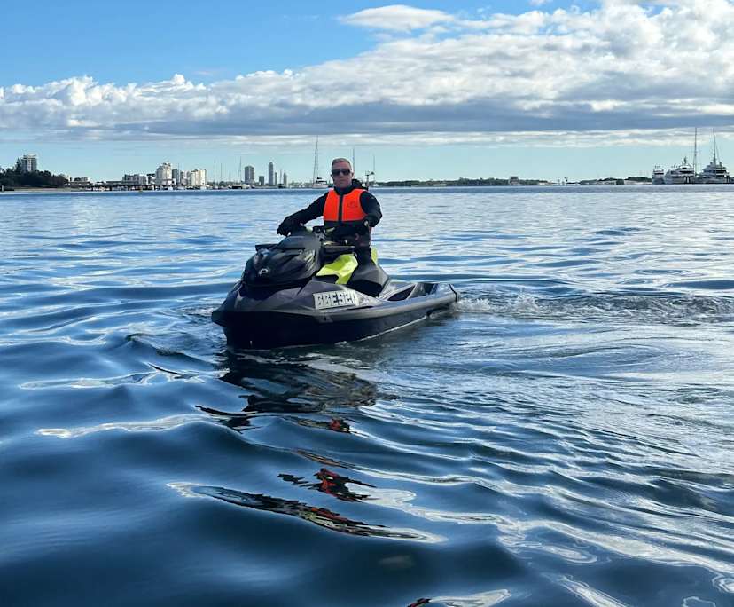 Angus (33), $400, Non-smoker, No pets, and No children