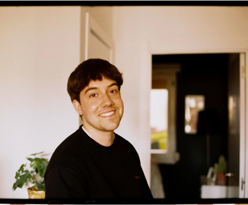 David Alvarez (25), $320, 