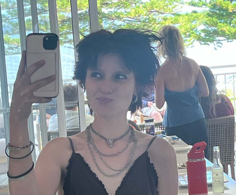 Zuzu (20), $280, Smoker, LGBTQIA+, No pets, and No children