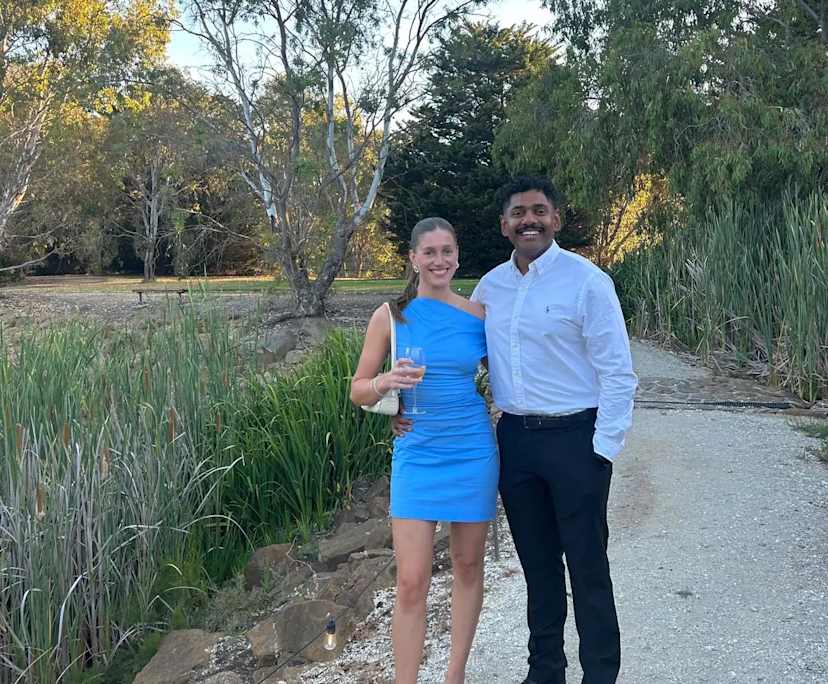 Aaron (26) and Amelia (24), $450, Non-smoker, No pets, and No children