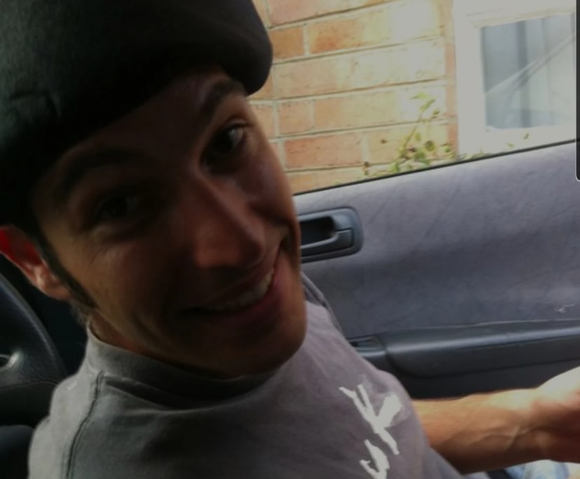 Daniel (39), $250, Smoker, No pets, and No children