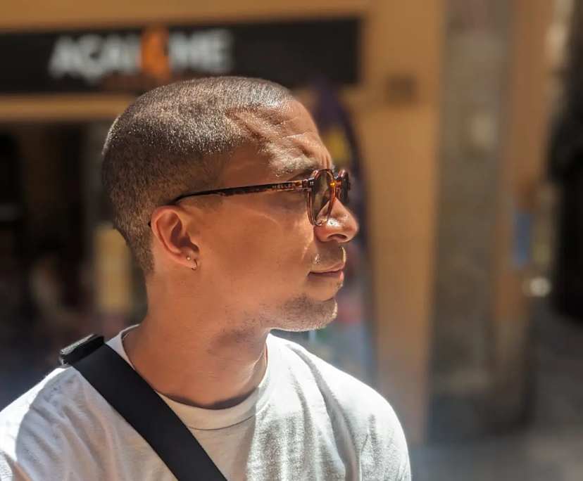 Barnaby (35), $500, Smoker, No pets, and No children