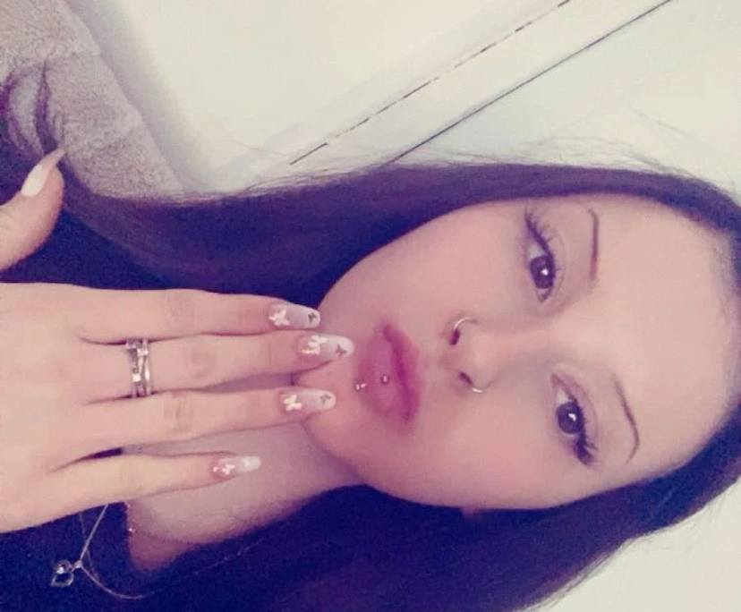 Skylah (20), $280, No pets, Non-smoker, and No children