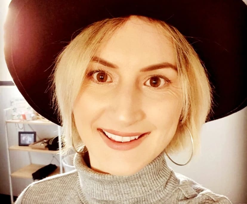 Edel (37), $400, Non-smoker, No pets, and No children