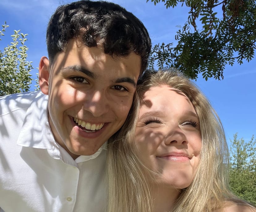 Daniel & Laura