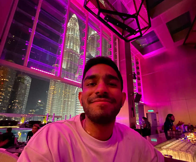 Luke (24), $450, Non-smoker, No pets, and No children