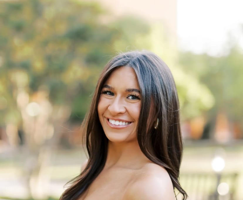 DeLaynie Poindexter (23), $350, Non-smoker, No pets, and No children