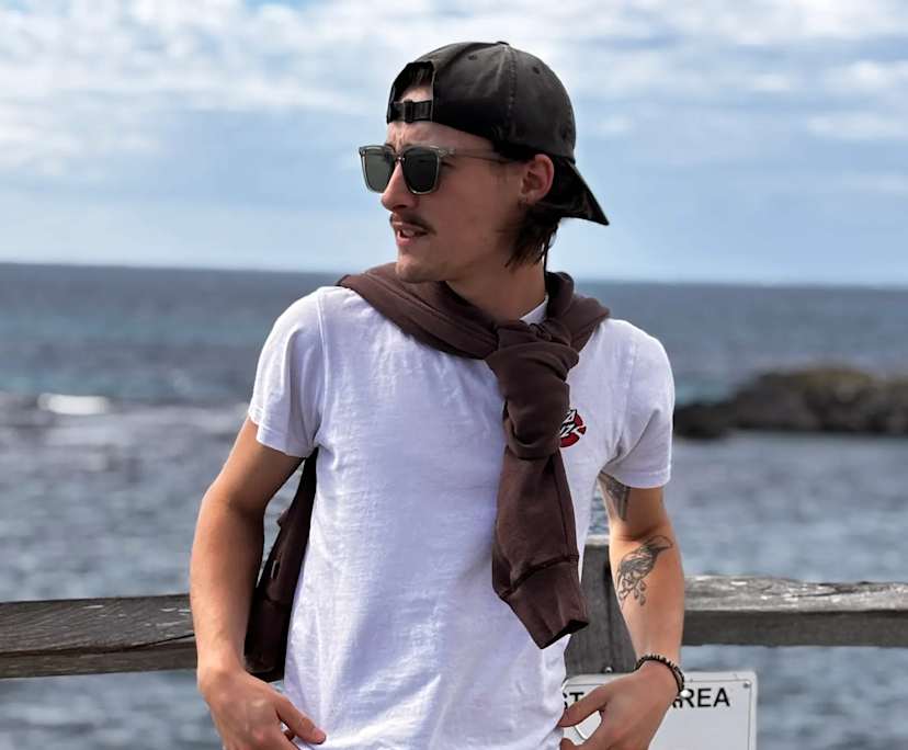 Kyle (22), $300, Non-smoker, LGBTQIA+, No pets, and No children