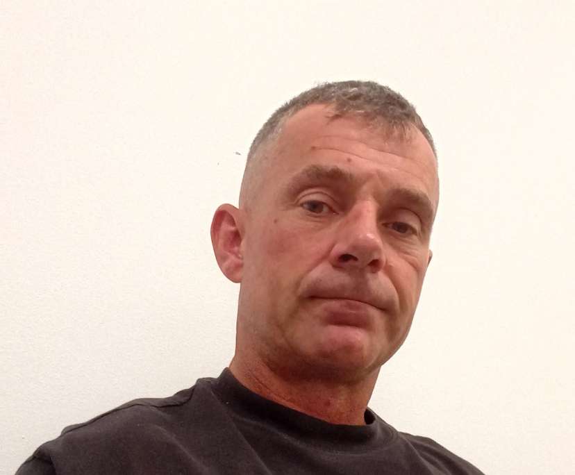 Shaun Conway (41), $150, Smoker, No pets, and No children
