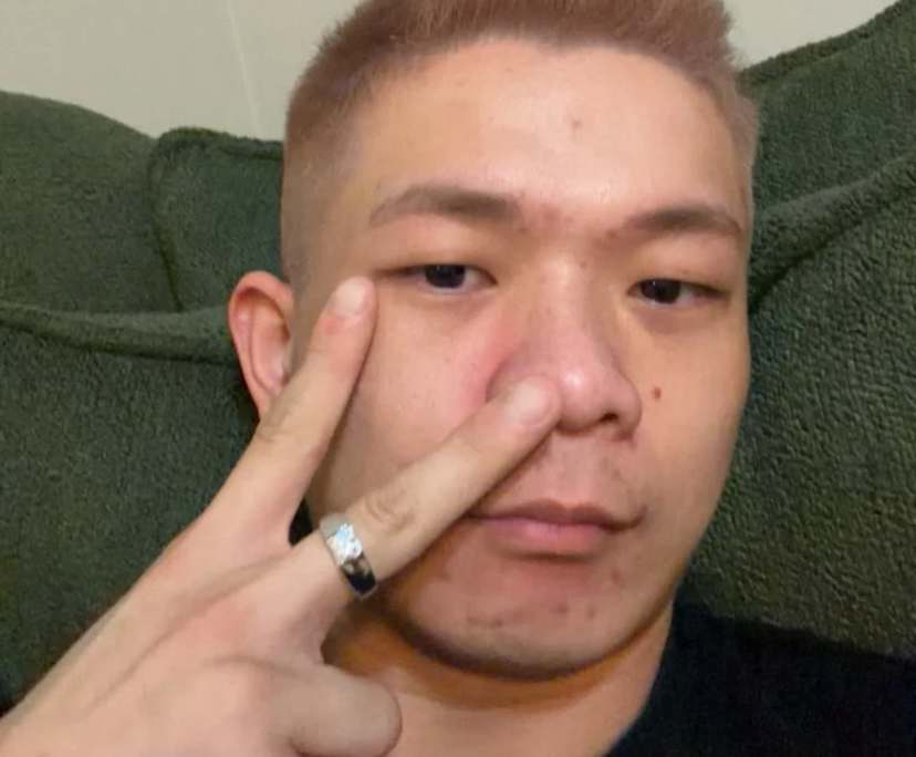 JIAJUN (27), $300, LGBTQIA+, Non-smoker, No pets, and No children