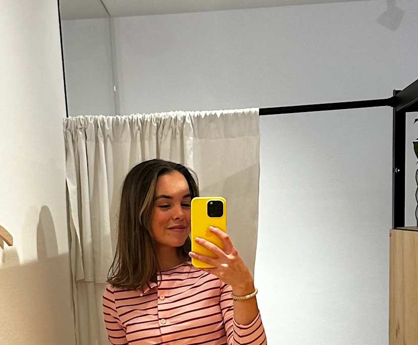 Tara (29), $600, Non-smoker, No pets, and No children