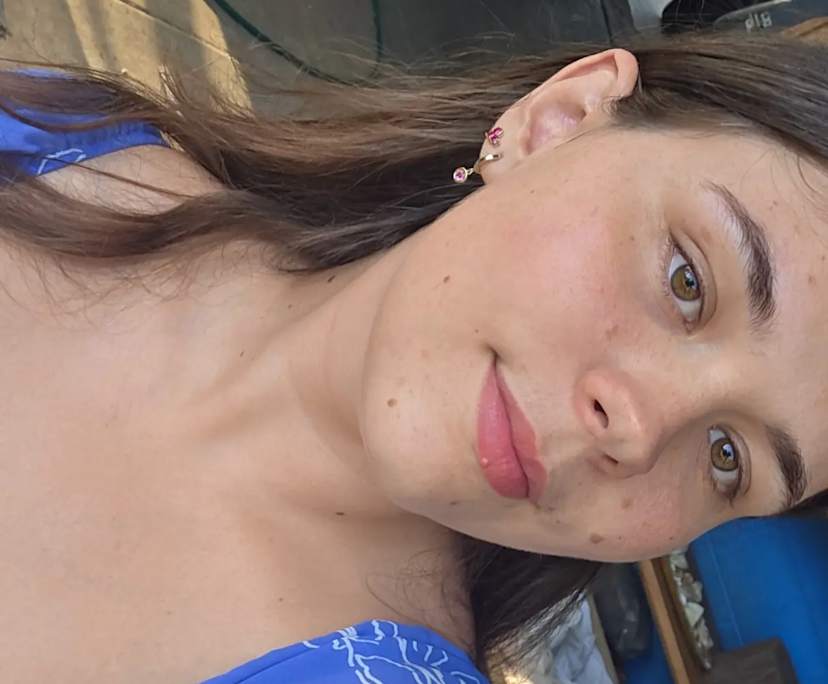 Chennise (25), $400, Have pets, LGBTQIA+, Non-smoker, and No children