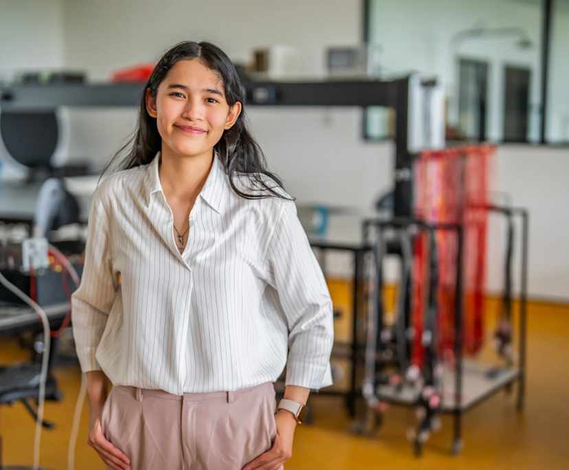 Trizha (23), $300, No pets, No children, and Non-smoker