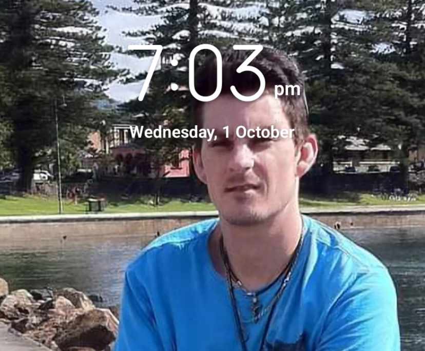 Jarrad (45), $300, Smoker, No pets, and No children