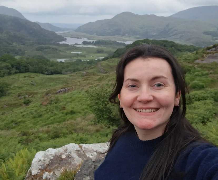 Sinéad (34), $430, Non-smoker, No pets, and No children