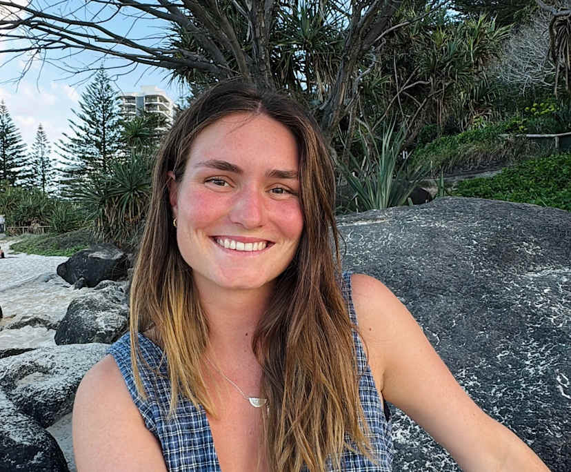 Grace (24), $220, Non-smoker, No pets, and No children