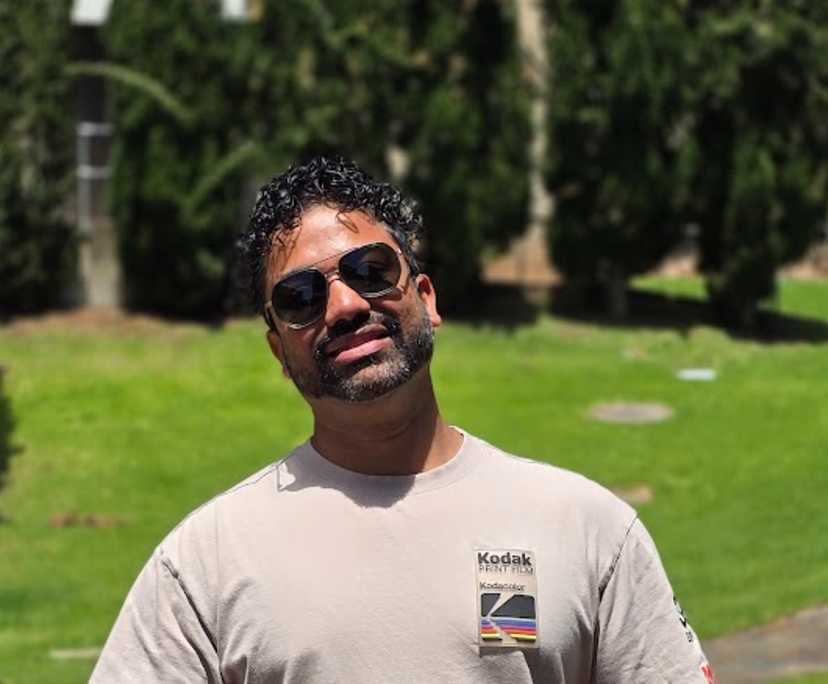 Jonathan (35), $400, 