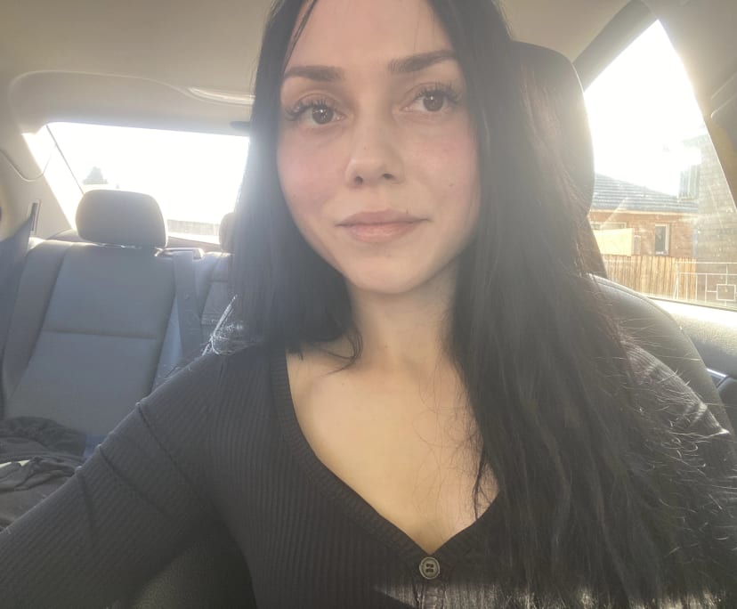 ashleigh-26-looking-in-ringwood-burwood-glen-w-flatmates-au