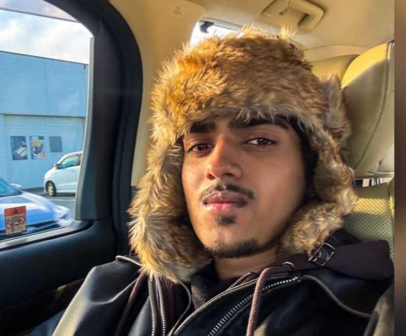 Anugrah (18), $350, Non-smoker, No pets, and No children