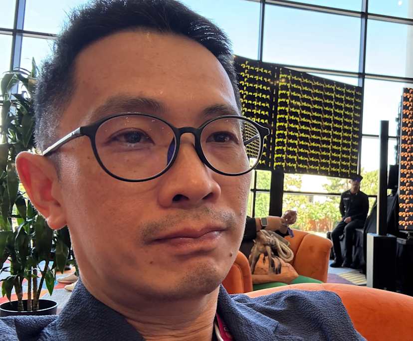 CP (45), $400, Non-smoker, Have children, and No pets