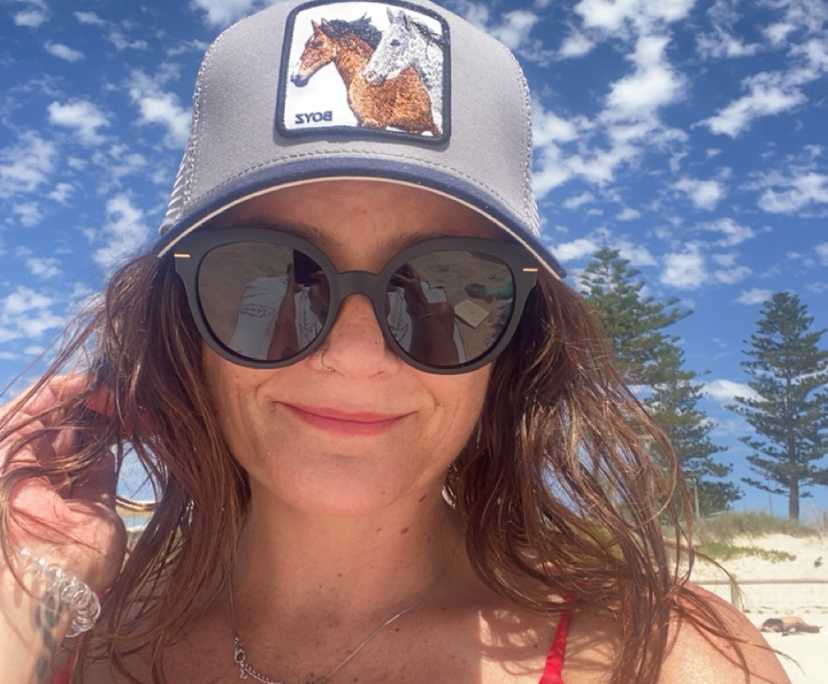 Keisha (37), $350, Non-smoker, No pets, and No children