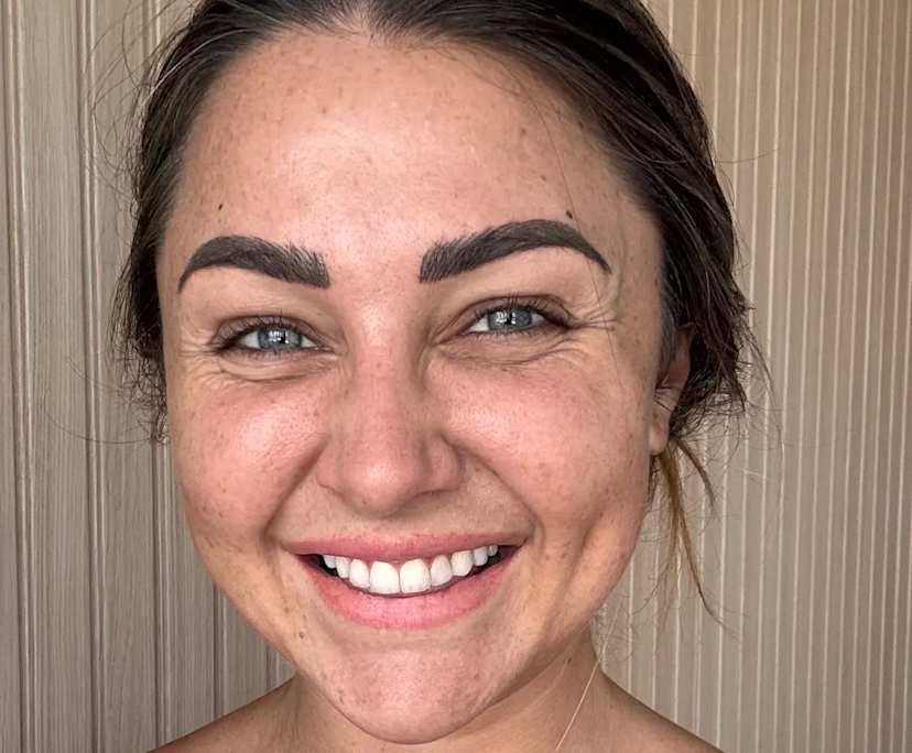 Bella Emerson (31), $700, Non-smoker, No pets, and No children