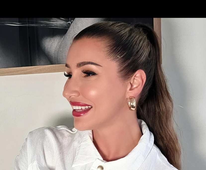 Chanel (37), $370, Non-smoker, No pets, and No children