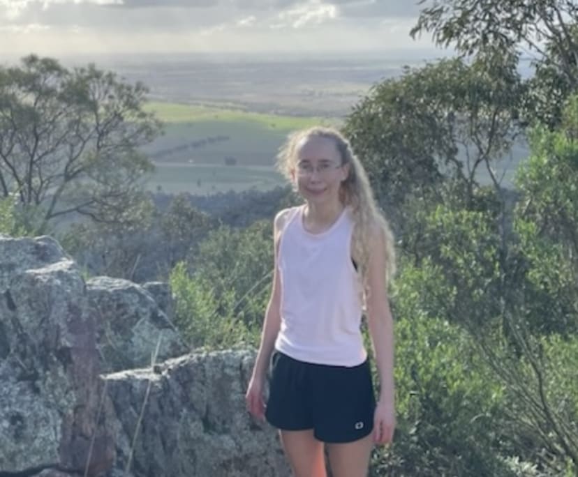 Greta (28), $270, Non-smoker, No pets, and No children