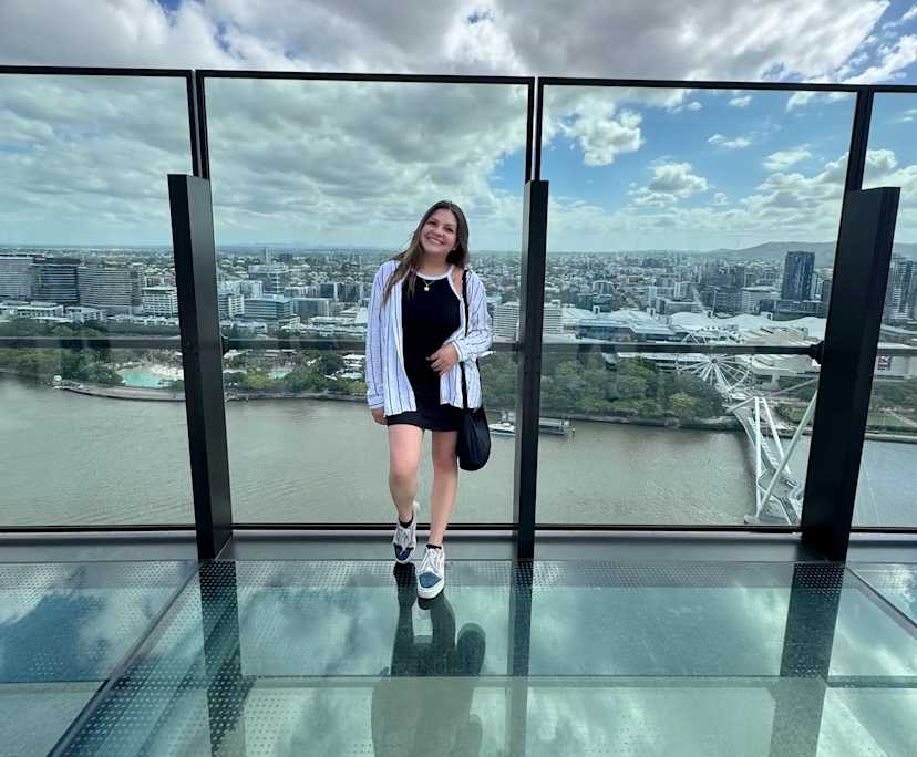 Jocelyn Mena Lara (30), $300, No pets, Non-smoker, and No children