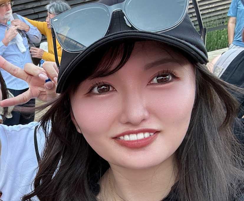 Yu